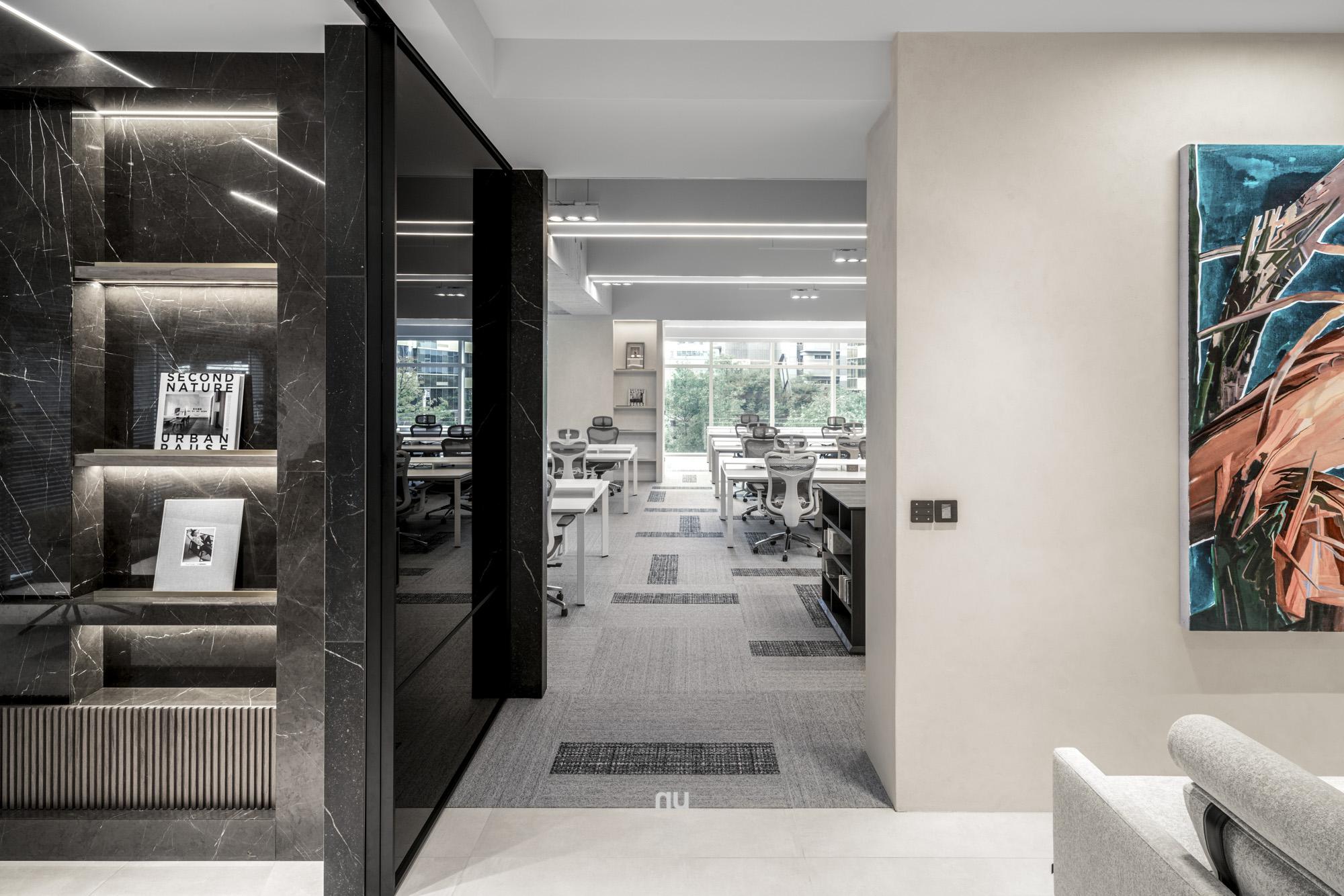 商空設計-Snuper 3.0-企業廊道